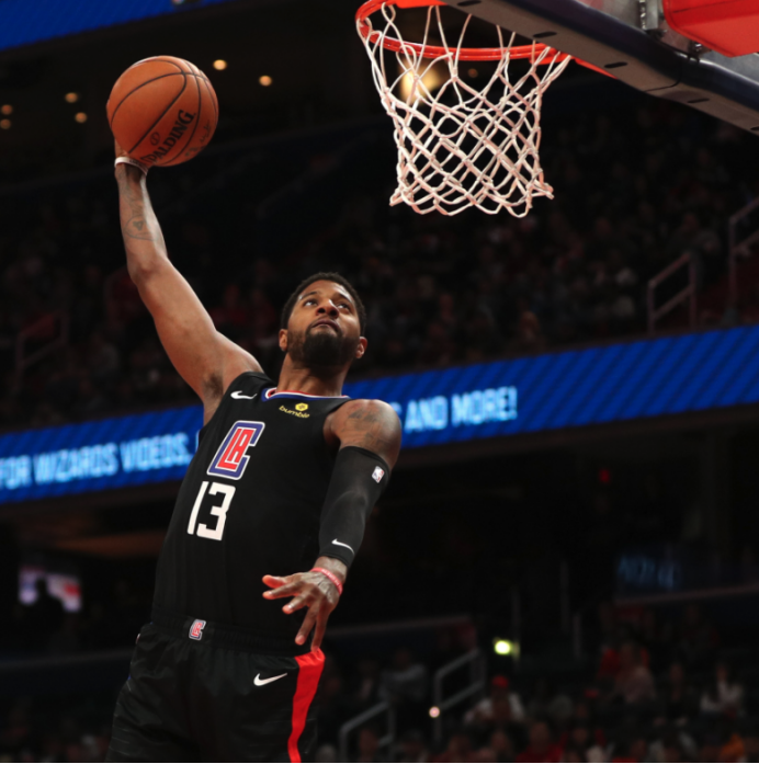 关于NBA季后赛倒计时，拜仁慕尼黑赛前调整名单，细节引发关注，目标明确，医务组通报恢复的信息